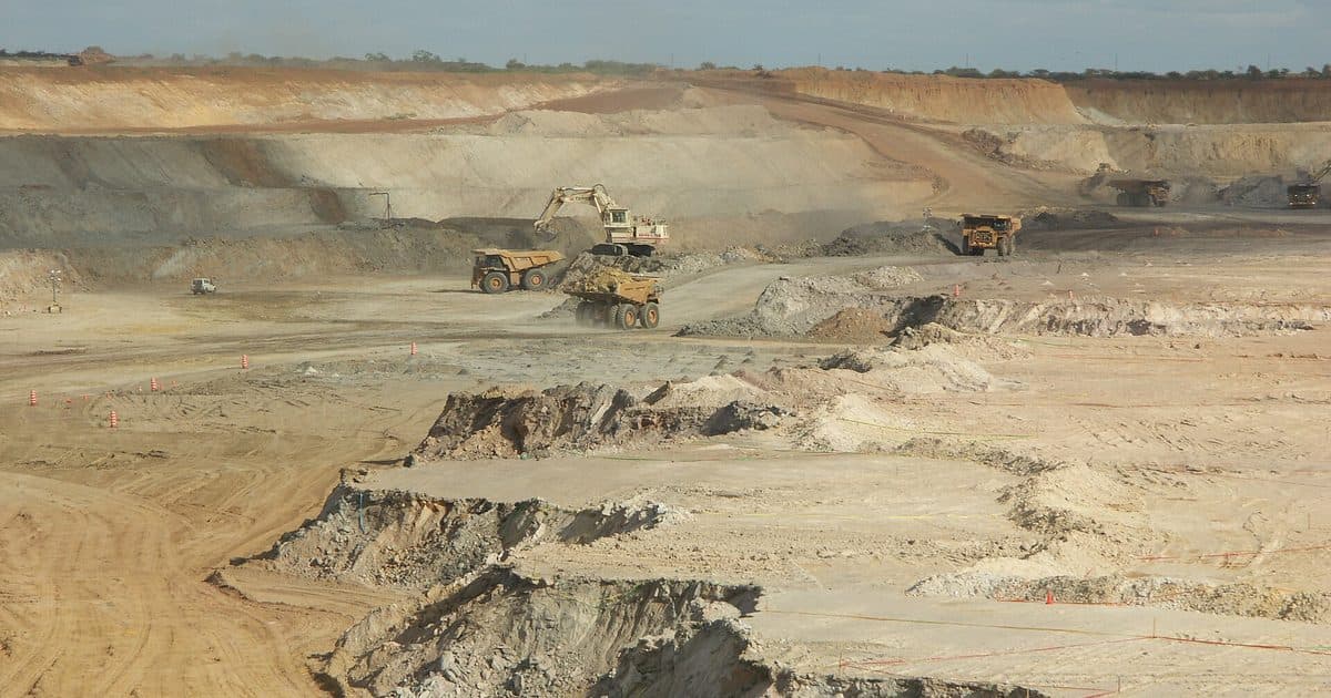 Mine d'or à ciel ouvert au Burkina Faso